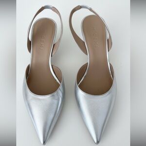 M. Gemi Metallic Silver Slingback Heels